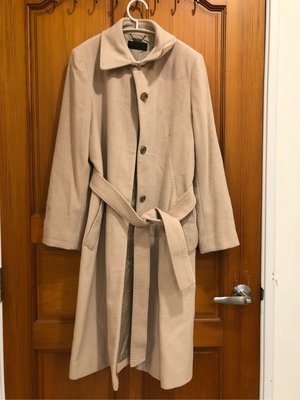 日本專櫃iCB粉駝色六十%羊毛大衣