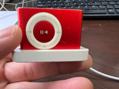 iPod shuffle2代 蘋果小夾子mP3，未拆未修，一