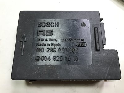 BENZ W124 1986-1991 SRS RS SRS 安全氣囊電腦 繼電器 0048201910