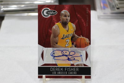 Derek Fisher ~2011-12 Certified 認證 限量49張~紅光簽名卡~湖人