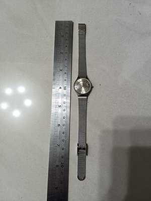 【二手衣櫃】瑞士名錶 浪琴 LONGINES 女錶 優雅款式 不鏽鋼錶帶 編織精鋼錶帶 瑞士製造 古董錶 **久放不會動!!**