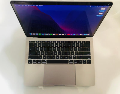 台中 2017年 MacBook Pro 13吋 i5 (2.3) 16G 256G 英文鍵盤 太空灰 193次
