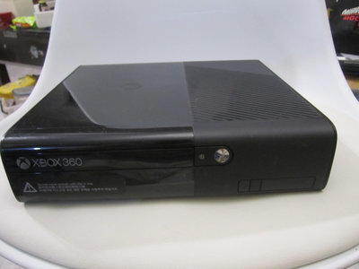 xbox360 E型 單主機 (故障)
