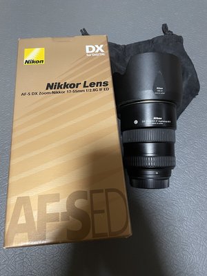 Nikon  nikkor 17-55mm F2.8 鏡皇 一手品 公司貨含原廠盒、原廠遮光罩 B+W保護鏡 無鏡頭後蓋