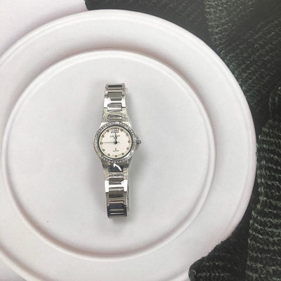 「官方授權」ORIENT東方錶 女 白鑽面時尚 石英腕錶 (HM51X36S)
