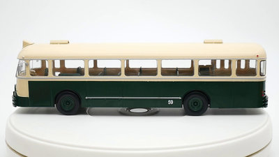 ixo 1:43 Chausson Vetra APV 1965法國大客車客運巴士汽車模型