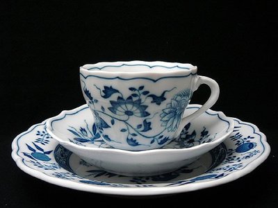【timekeeper】  德國製Hutschenreuther獅牌藍彩三件式咖啡杯+盤(免運)