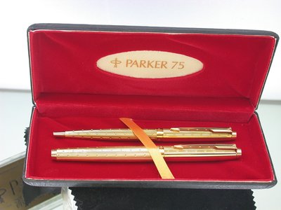 全新庫藏 法國製派克Parker75絕版孔雀金.585.14K金對筆F.EF筆尖