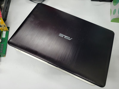 【 大胖電腦 】ASUS 華碩 X541S 四核心筆電/15吋/全新SSD/win10/保固60天 直購價3000元